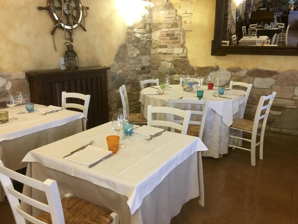 Locanda Ferrari Goro Exteriér fotografie